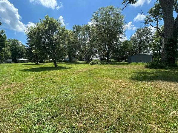 61 W Geary St, North Manchester, IN 46962