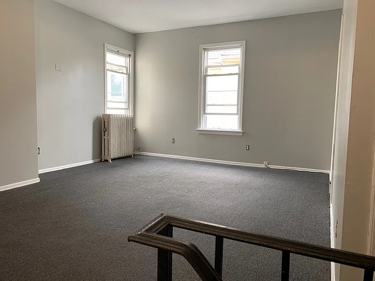 70 Johnston Ave #2 — Photo 8