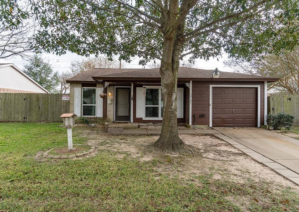 1st image of 24127 Four Sixes Ln