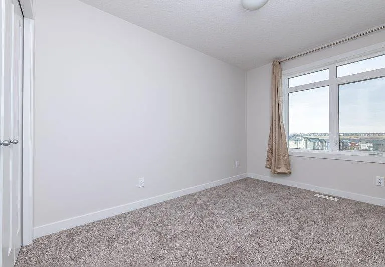 148 Sage Bluff Mnr NW — Photo 24