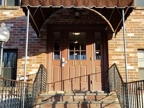 2nd image of 14A Mayberry Dr Unit 11
