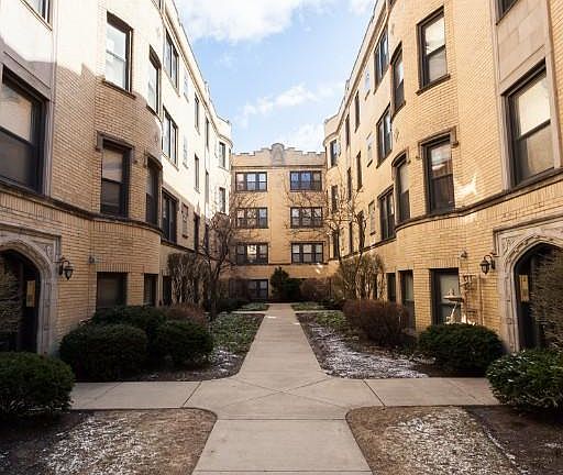 4th image of 4607 N Paulina St #1A