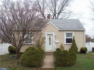 118 Love Ln, Norwood, PA 19074