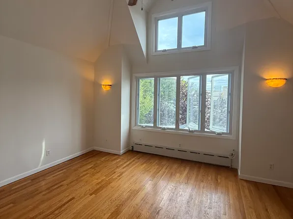 95-15 Pitkin Avenue image 15 of 26