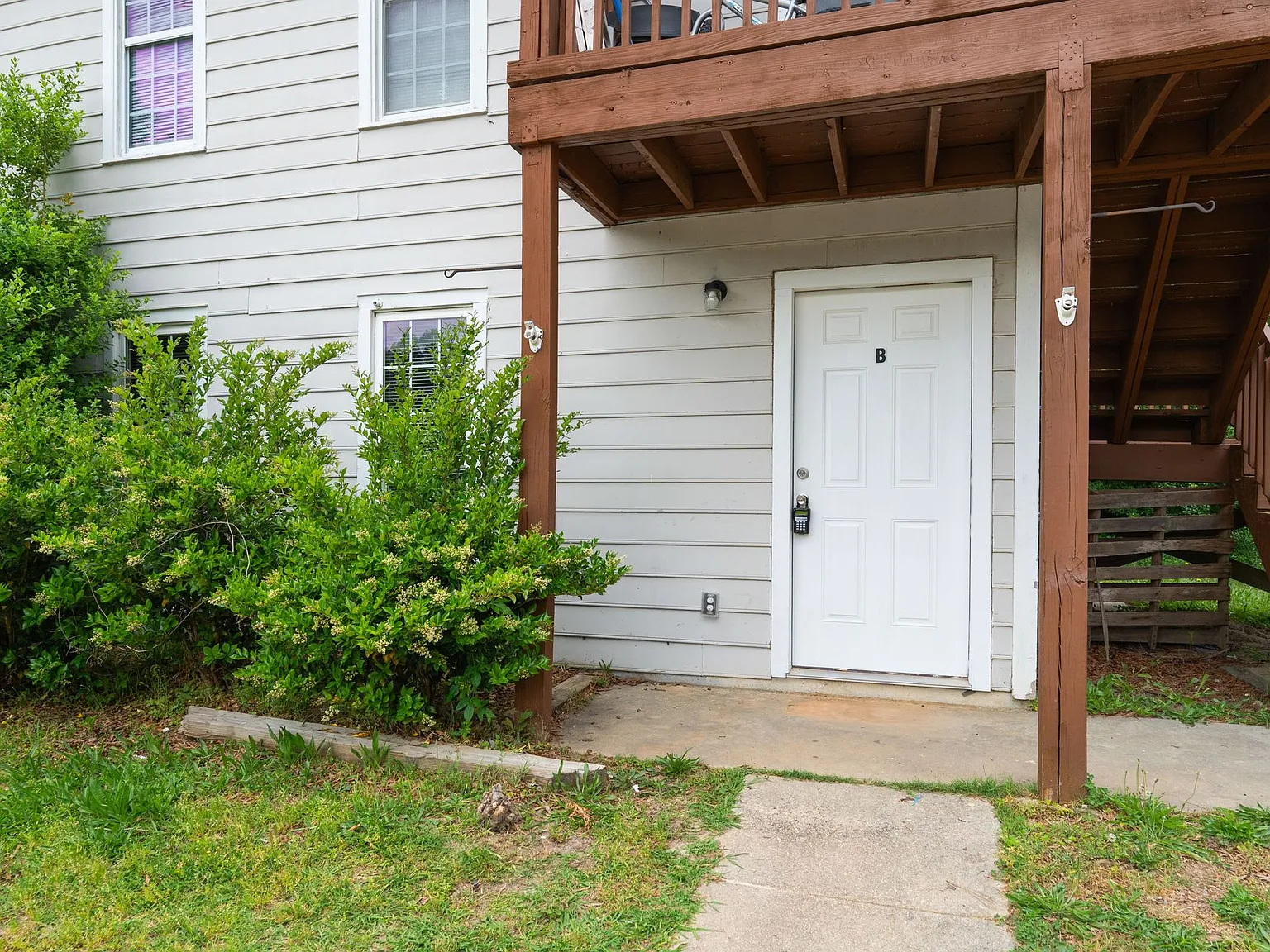 Welcome to Spice Ridge Apartments! — Photo 2