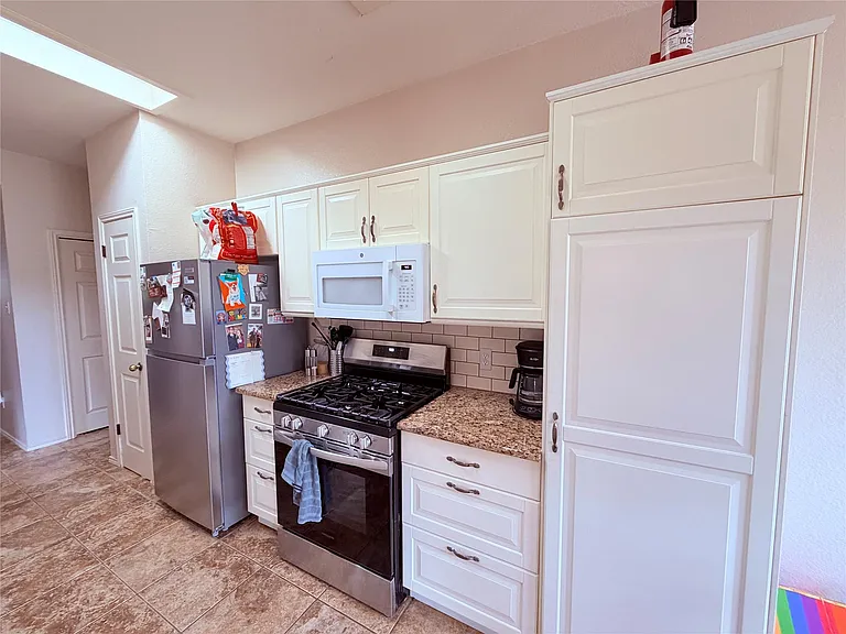 2805 Feathercrest Dr — Photo 9