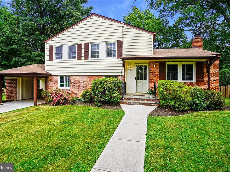 1st image of 1032 Croton Dr