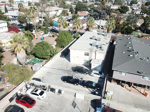 4th image of 6929 Ben Ave