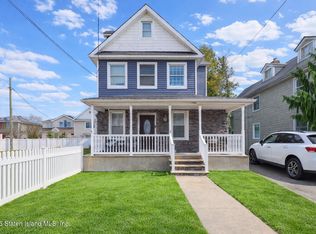 345 Brehaut Ave, Staten Island, NY 10307