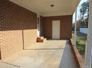 8608 Stonegate Dr, Raleigh, NC 27615