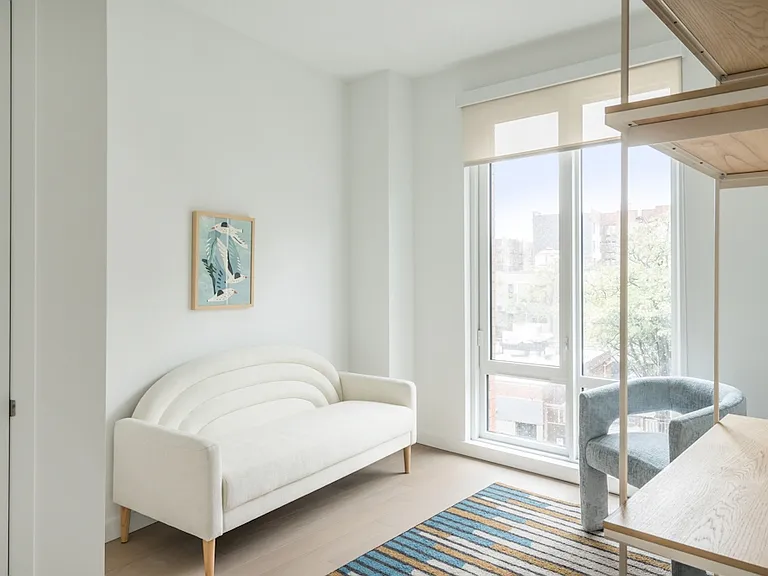 975 Nostrand Ave #832 — Photo 4