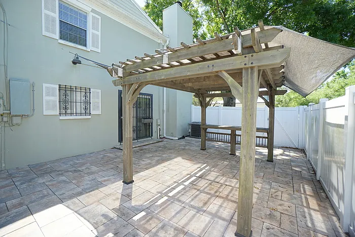 3323 W Swann Ave — Photo 14