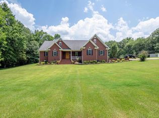 225 Nixon Loop, Savannah, TN 38372