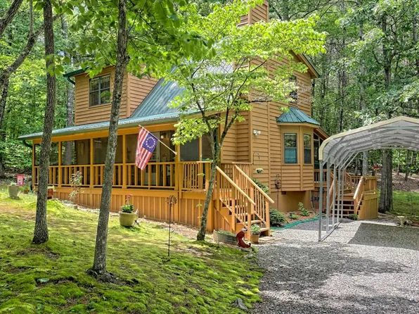 354 Holly Cove Cir, Blairsville, GA 30512