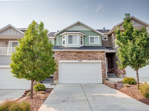 4299 N Cresthaven Ln