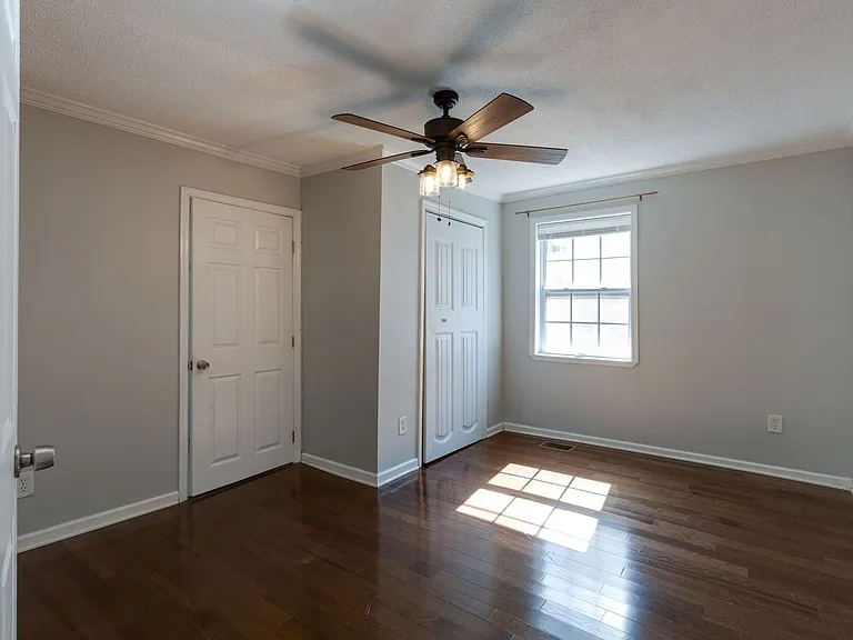 2412 Chapel Ave — Photo 18