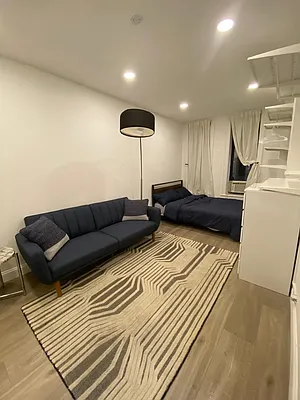 Rented by Spire Group | media 27