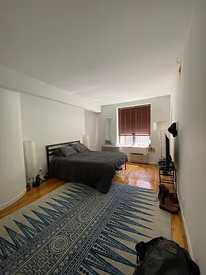 Rented by HH Realty | media 15