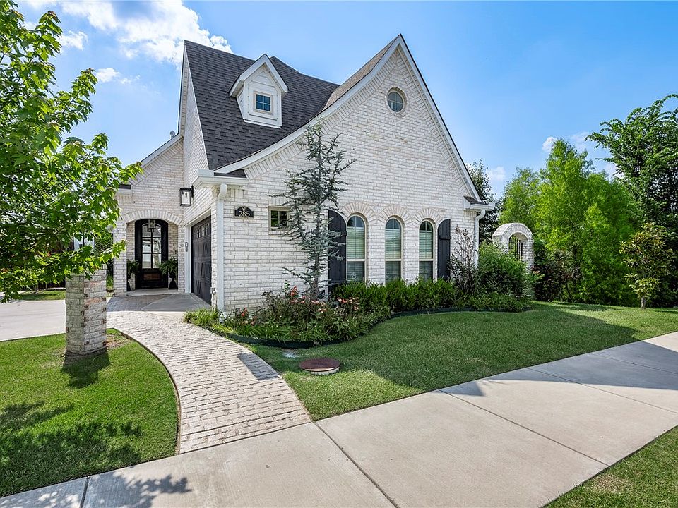 1st image of 285 N Powderhorn Dr