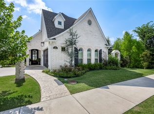 285 N Powderhorn Dr, Fayetteville, AR 72704