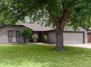 6303 NW 31st Ter, Bethany, OK 73008