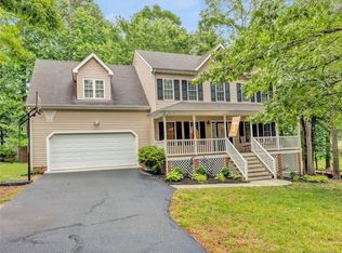 13903 Sandy Oak Ct, Chester, VA 23831