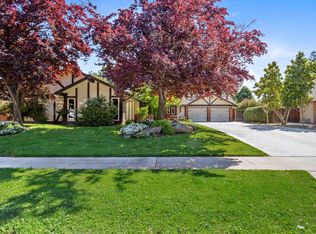 8326 N Bond St, Fresno, CA