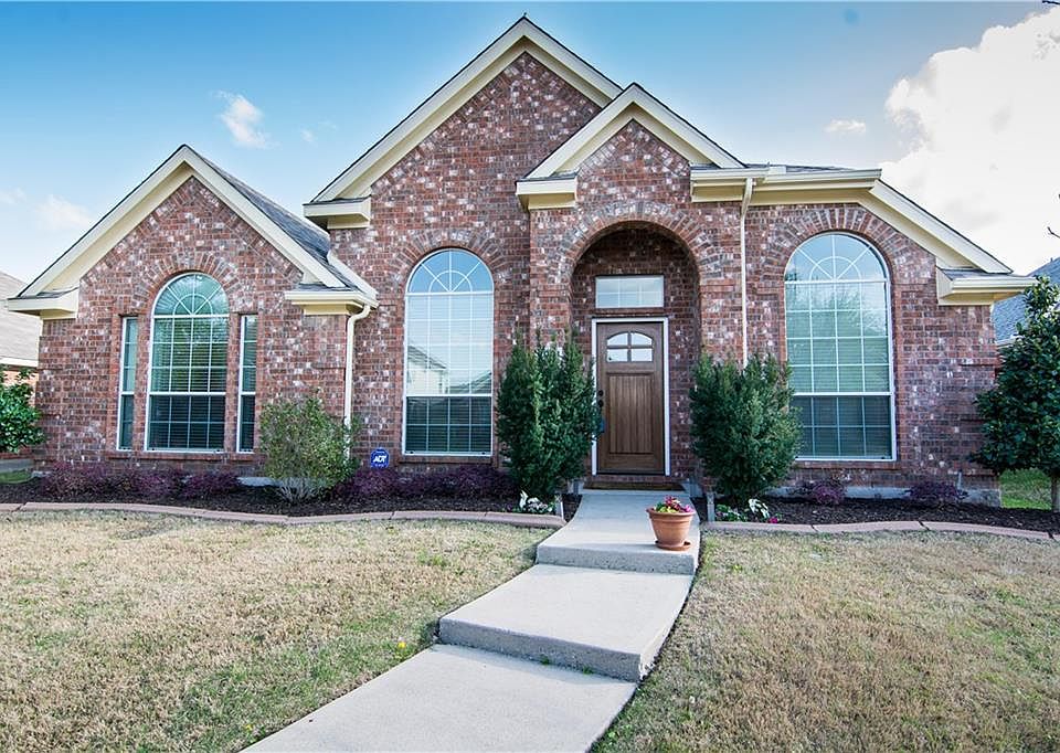 1st image of 6001 Vineyard Ln