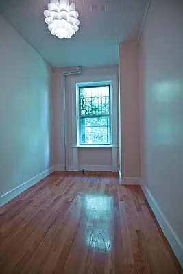 Rented by Fiddler Realty | media 14