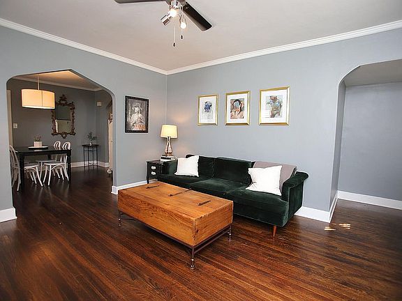 5th image of 903 Clarks Ln