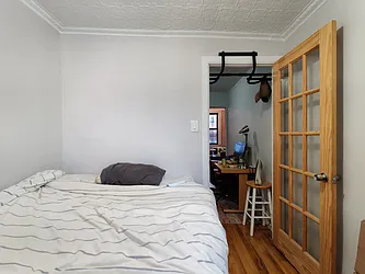 Rented by Signature Property Realty