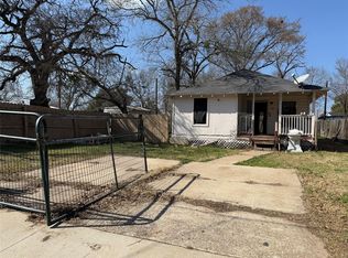 1304 Wellington Ave, Bryan, TX 77803