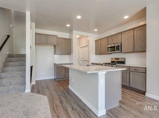 1012 N Synergy Ln, Eagle, ID 83616