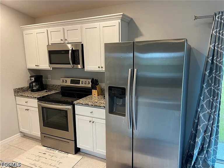 2837 NW 24th Ave — Photo 19