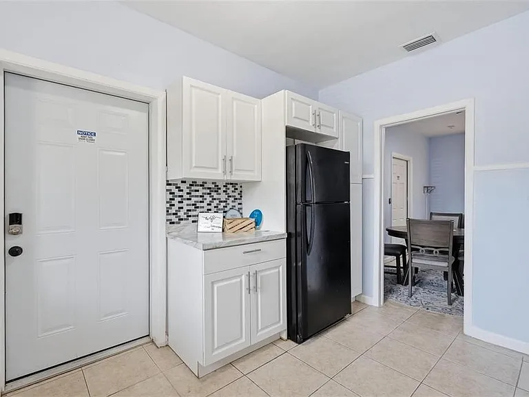 10107 N Aster Ave — Photo 14