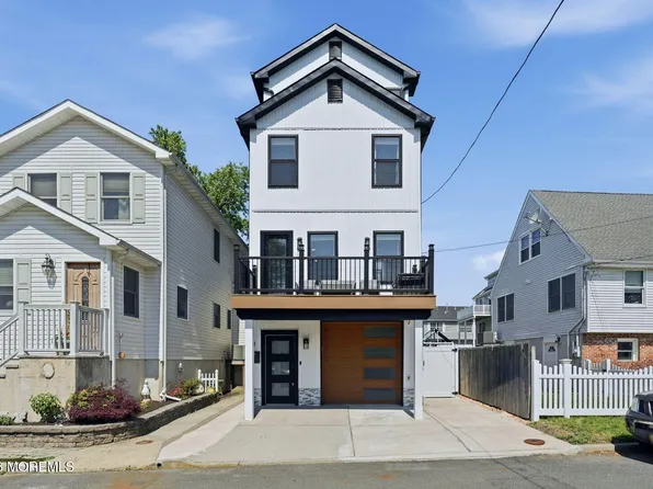 2 Brainard Avenue, Port Monmouth, NJ 07758