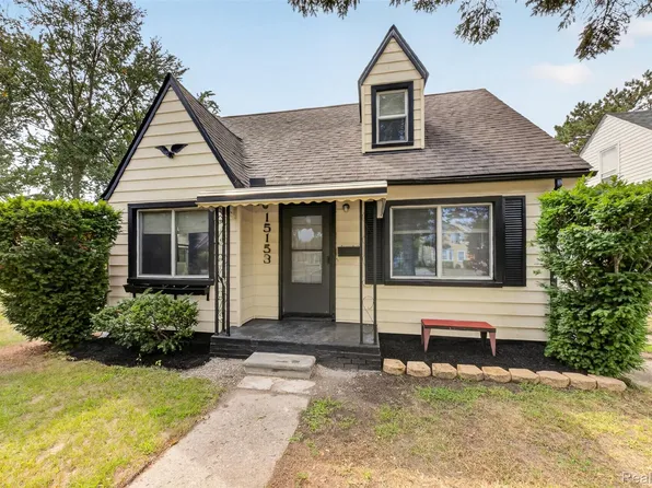 15153 Cavour St, Livonia, MI 48154