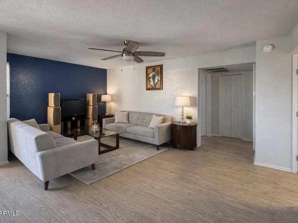 1101 S SYCAMORE -- #207, Mesa, AZ 85202