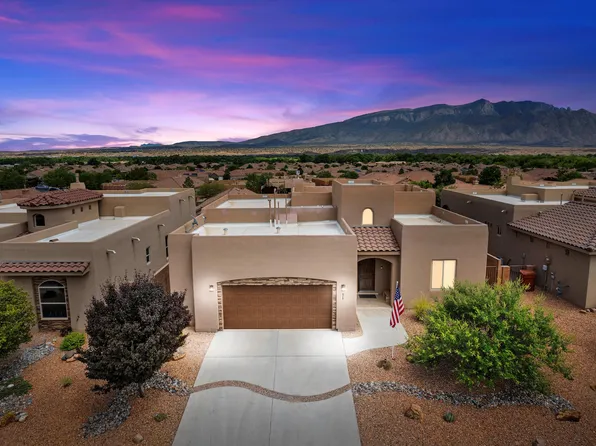 924 Palo Alto Ct, Bernalillo, NM 87004
