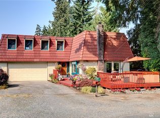 2612 NW 96th St, Seattle, WA 98117