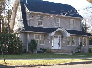 510 Rock Rd, Glen Rock, NJ 07452