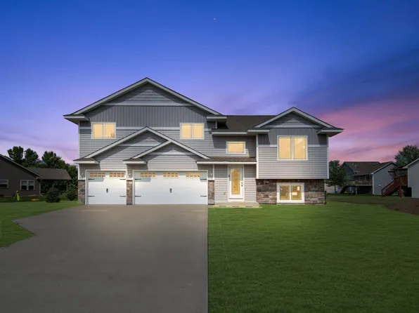 1025 7th St SW, Pine City, MN 55063