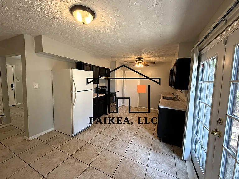 1 Culverton Ct — Photo 3