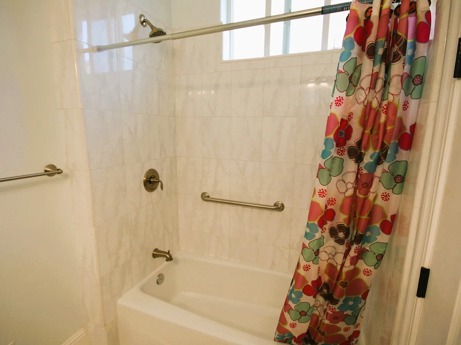 2519 Rockwell Dr — Photo 4
