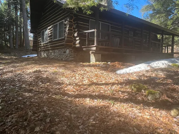 18161 Perch Lake Dr, Newberry, MI 49868