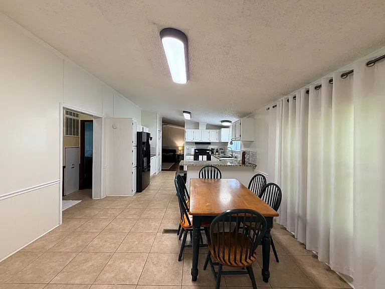 7810 W Lakeshore Dr — Photo 7
