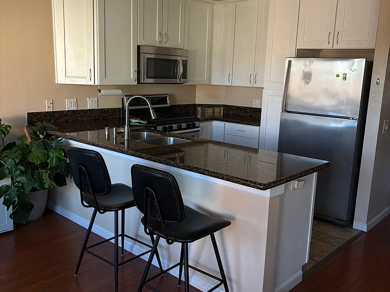 460 Bluffview Rd — Photo 23