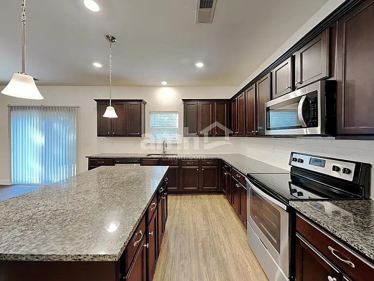 3923 Riceland Pl — Photo 3