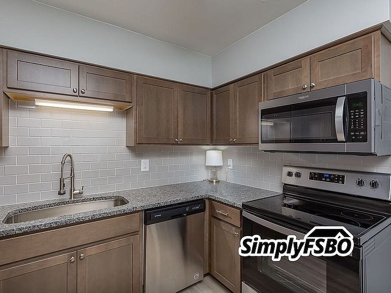 Timber Ridge Condominiums Moline, IL Zillow