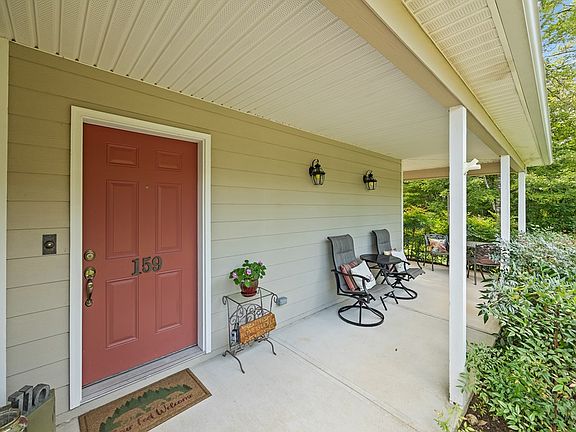2nd image of 159 Honeysuckle Rd